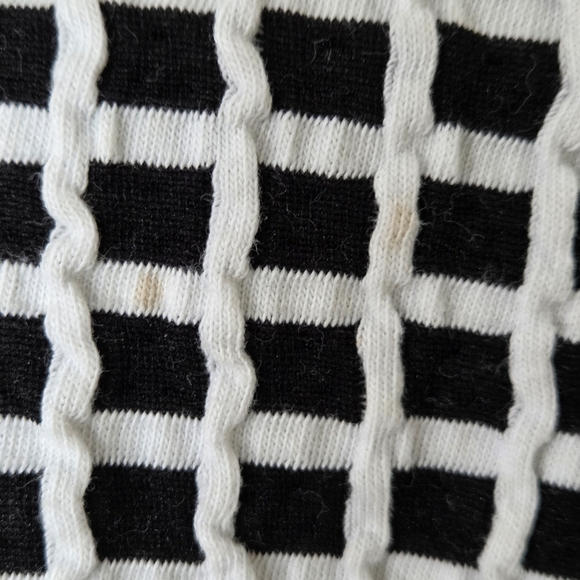 Bar III Black and White Sleeveless Peplum Top - Picture 6 of 6